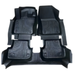 Tapis 7D Carbonique بتصميم بارز وحواف مرتفعة لتغطية مساحة أرضية السيارة بشكل أفضل.